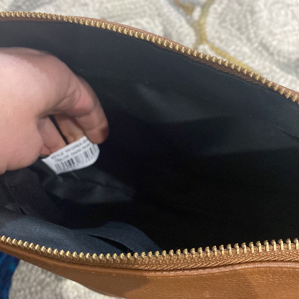 π Vince camuto tan dark rum leather medium shoulder bag π - Picture 17 of 17